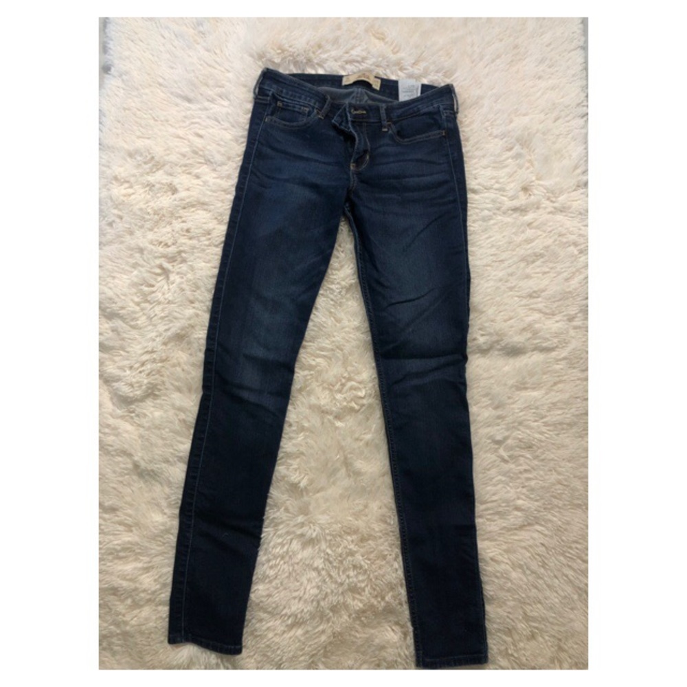 Hollister skinny jeans